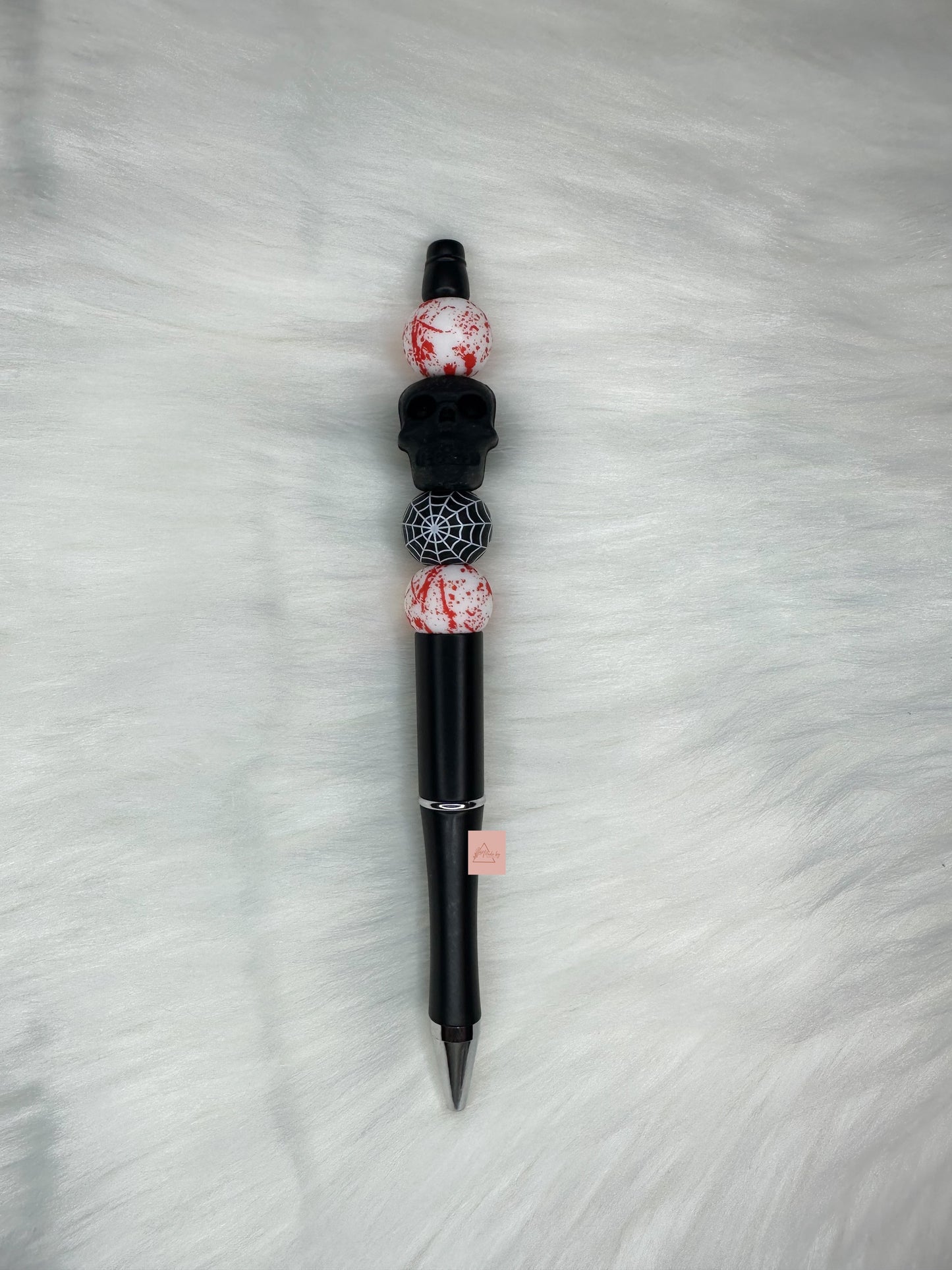 Bloody skull pen